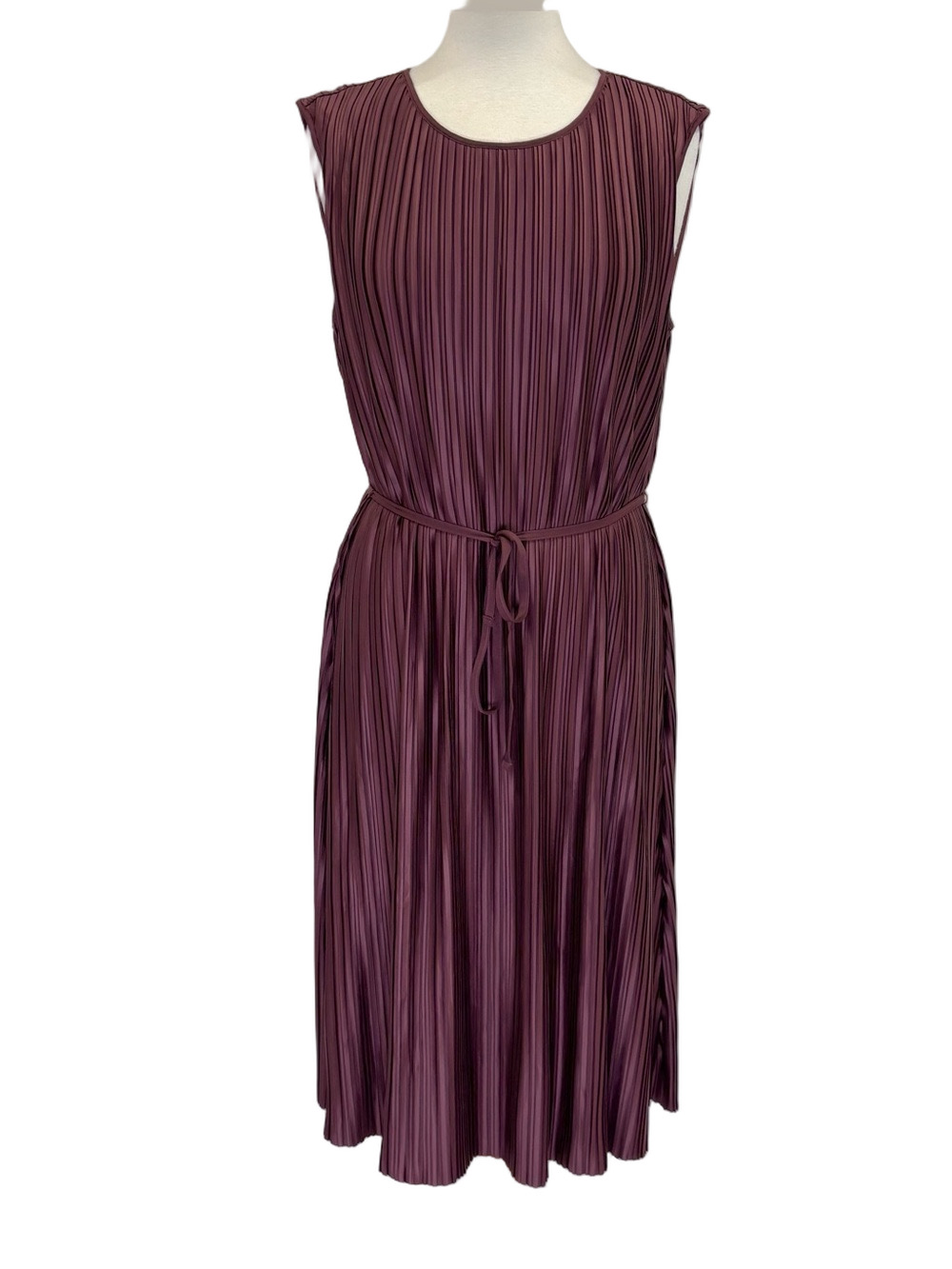 RW&Co brown plissé pleated dress
